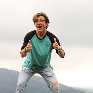 Meet your Posher, Dillon